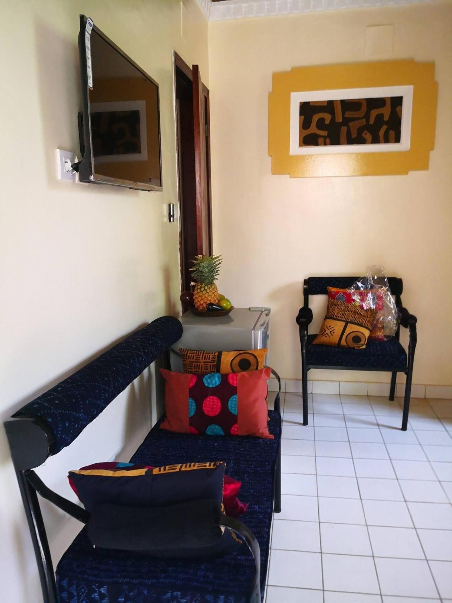 Tout Confort Avec Jardin Entree Bastos Yaoundé Buitenkant foto